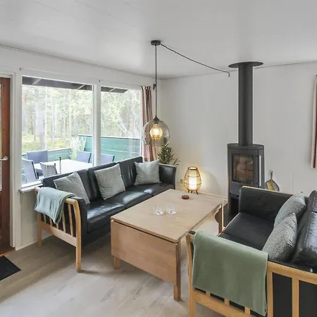 Michel - 300m From The Sea By Interhome *